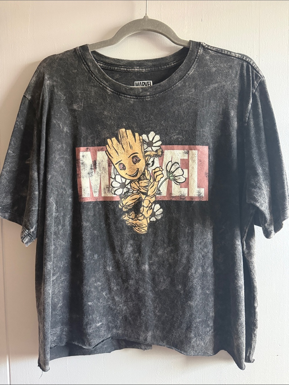Marvel Black Vintage-Style Baby Groot Graphic Tee
